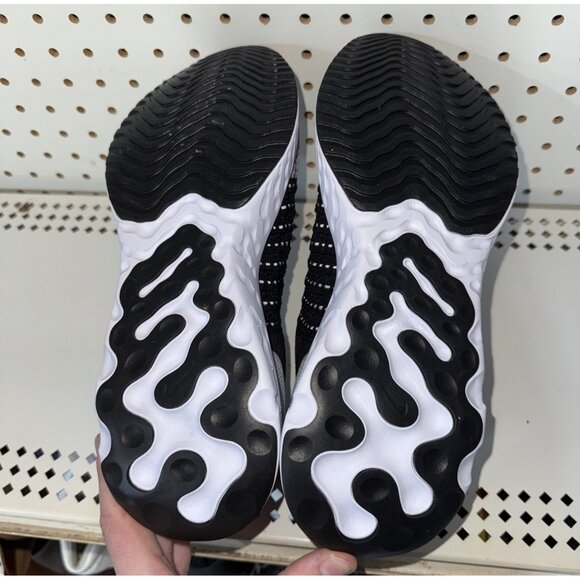 Nike React Phantom Run Flyknit 2 Mens Athletic Slip On Running Shoes Size 10 - Picture 7 of 8